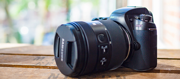 Samsung NX1 Lightworks